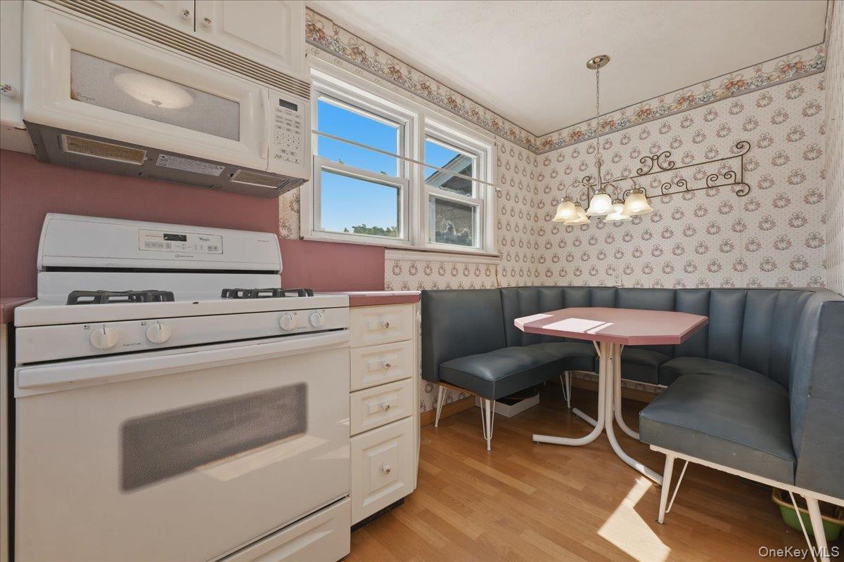 11 Moeller Street Property Photo 15