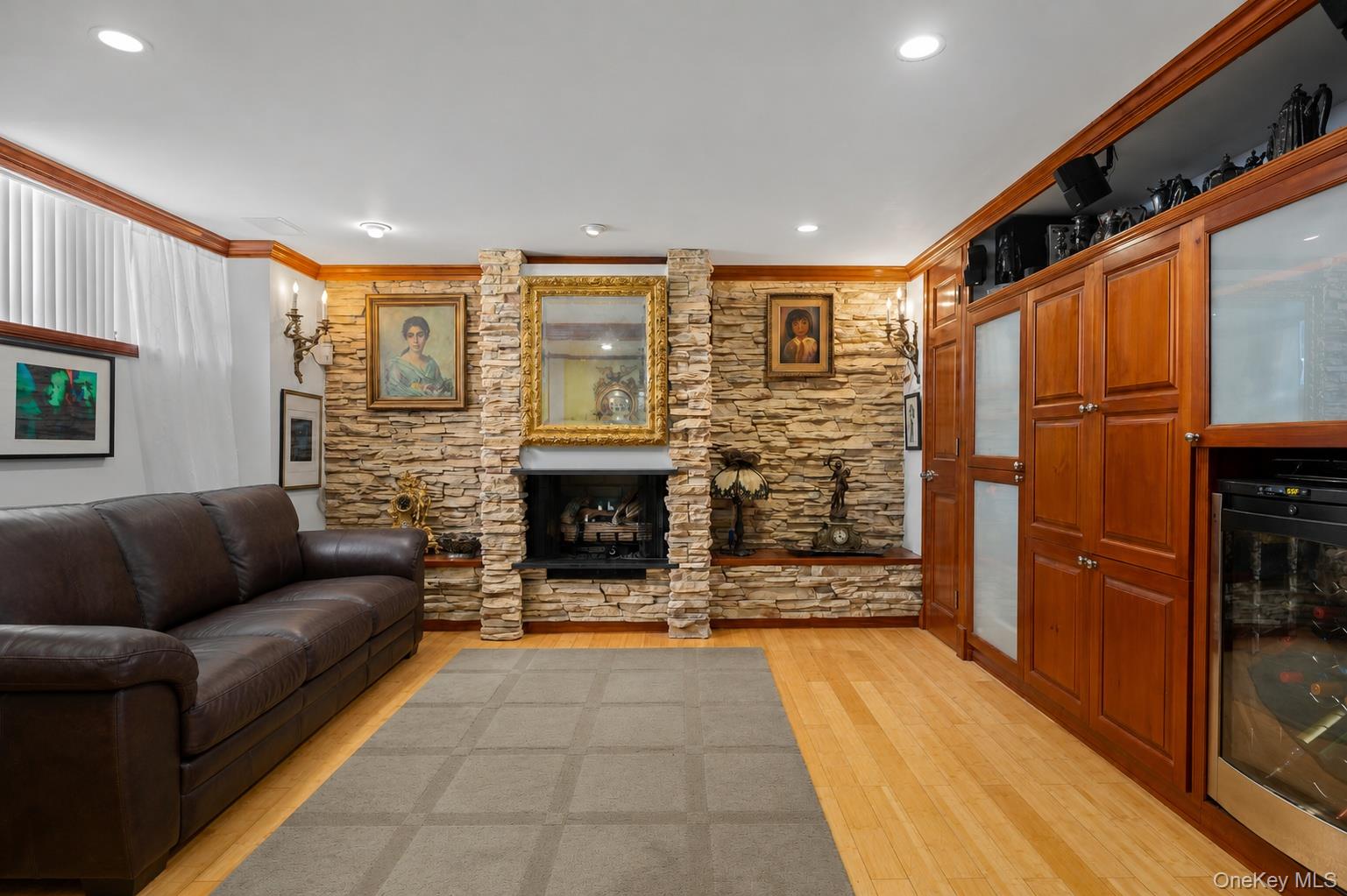 6361 76th Street Property Photo 16
