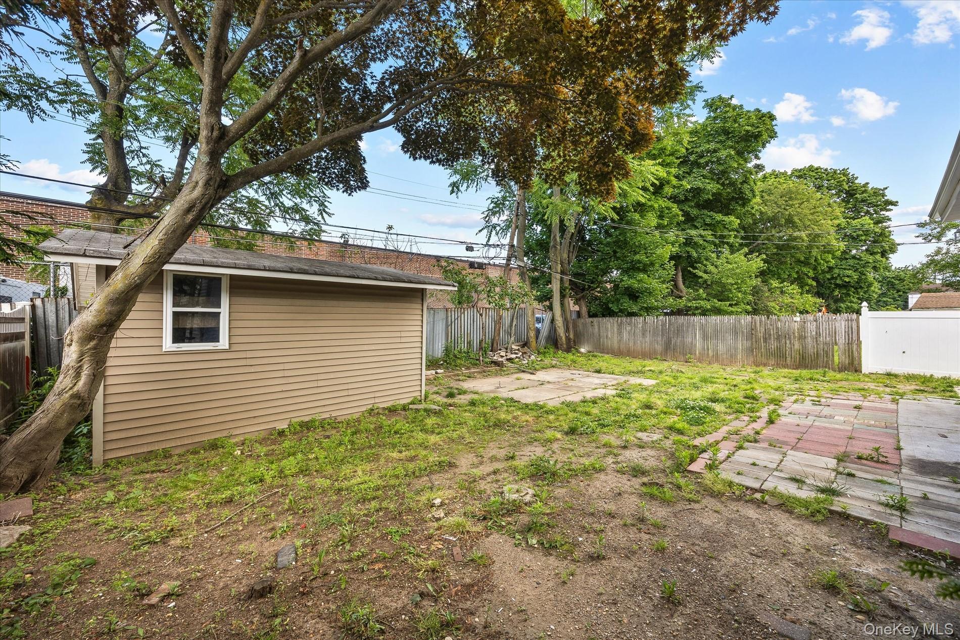 27 Circle Drive Property Photo 6