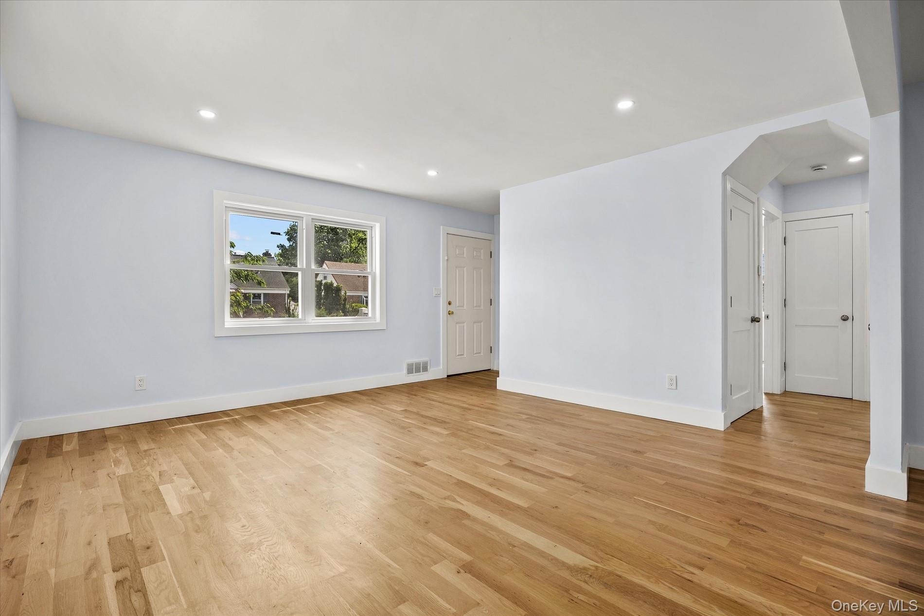 27 Circle Drive Property Photo 10