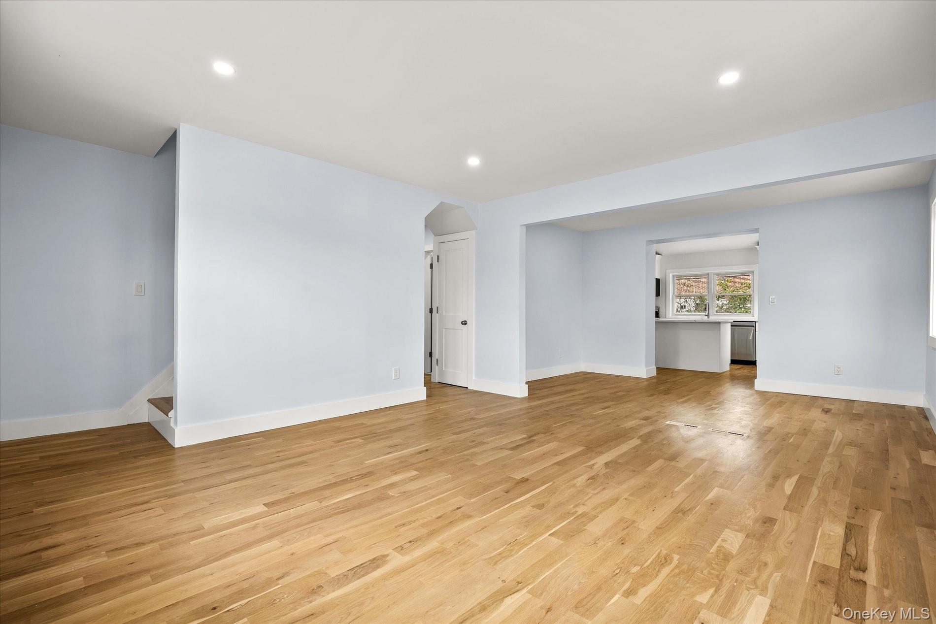 27 Circle Drive Property Photo 12