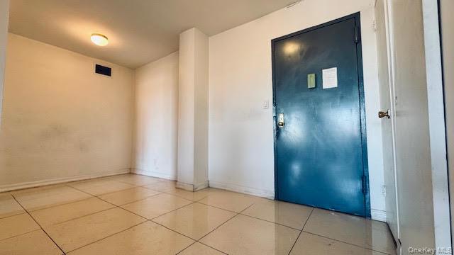 43-10 Kissena Boulevard 7j Property Photo 4