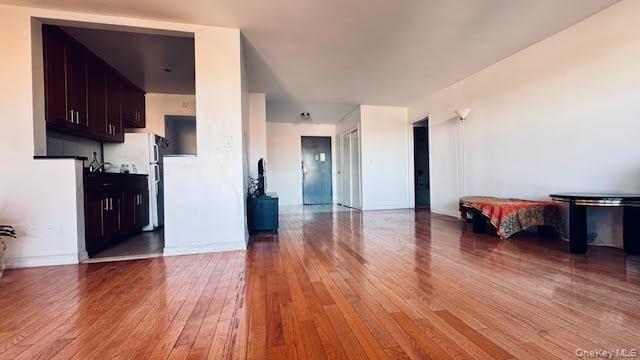 43-10 Kissena Boulevard 7j Property Photo 6