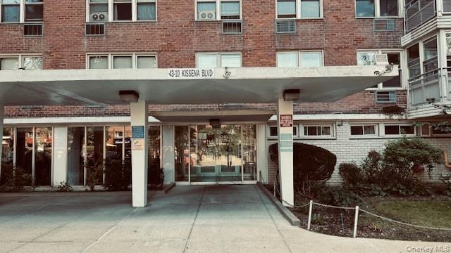 43-10 Kissena Boulevard 7j Property Photo 12