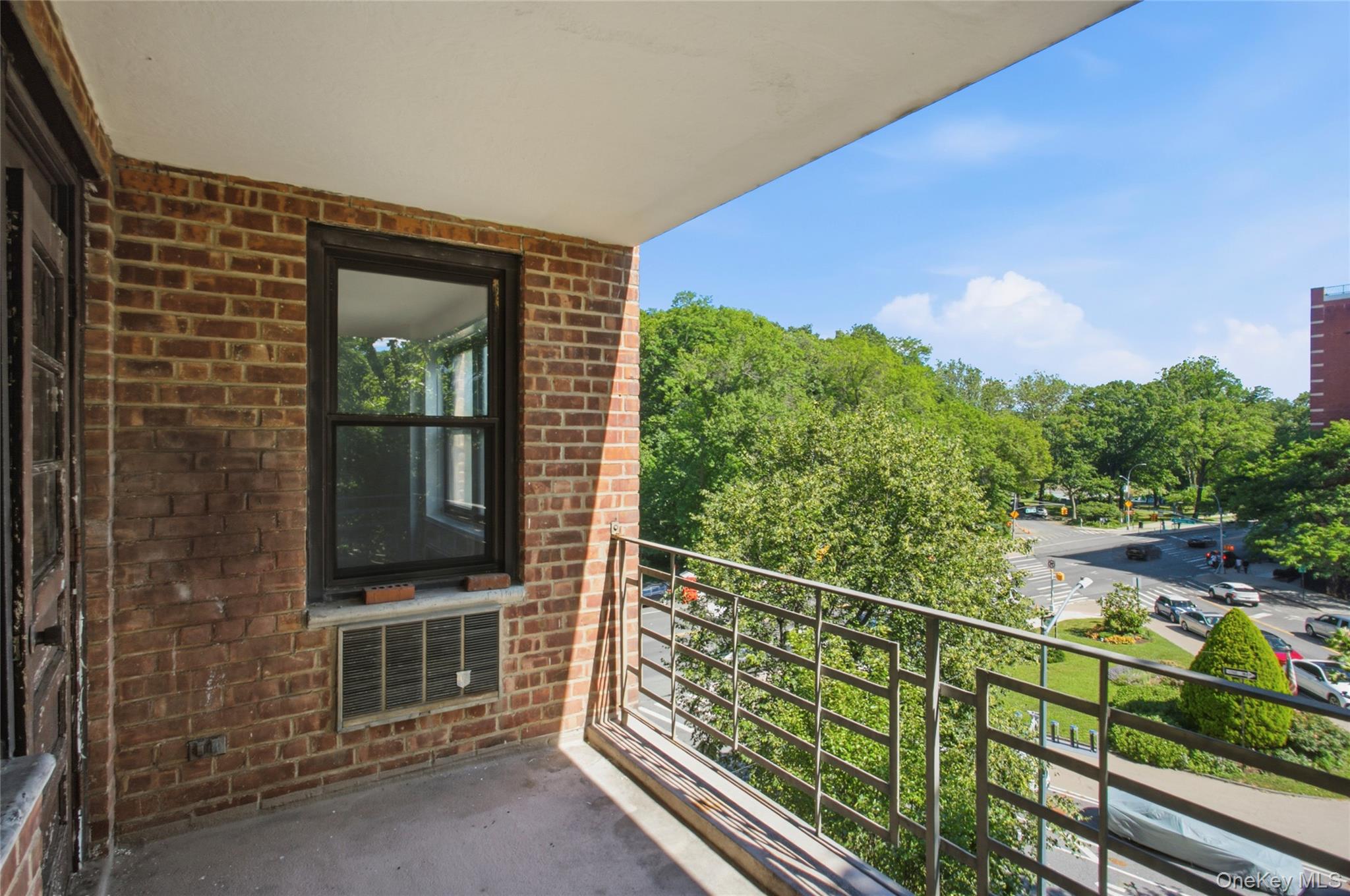 6485 Broadway 5k Property Photo 15