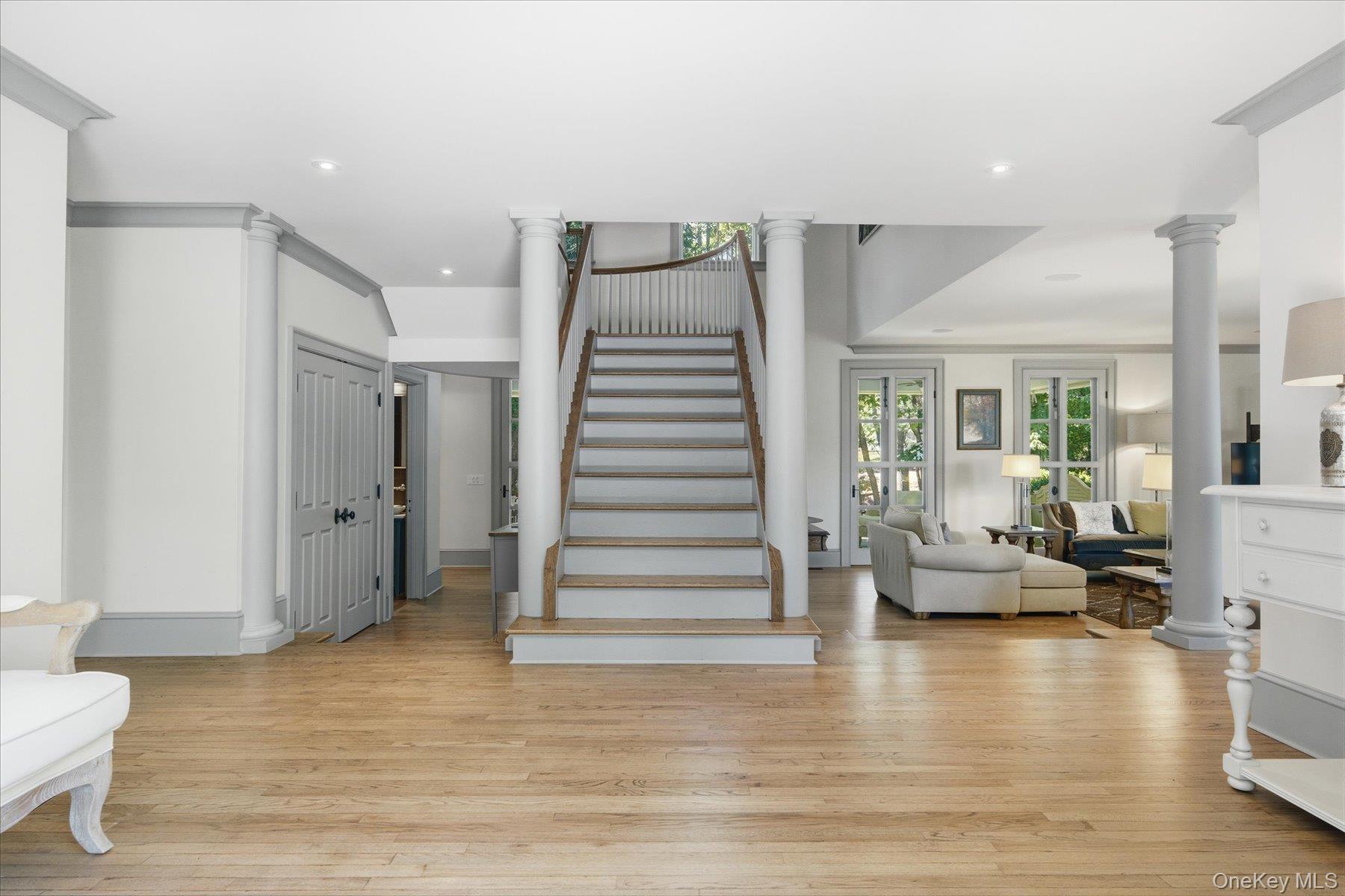 43 Gardiners Bay Drive Property Photo 5