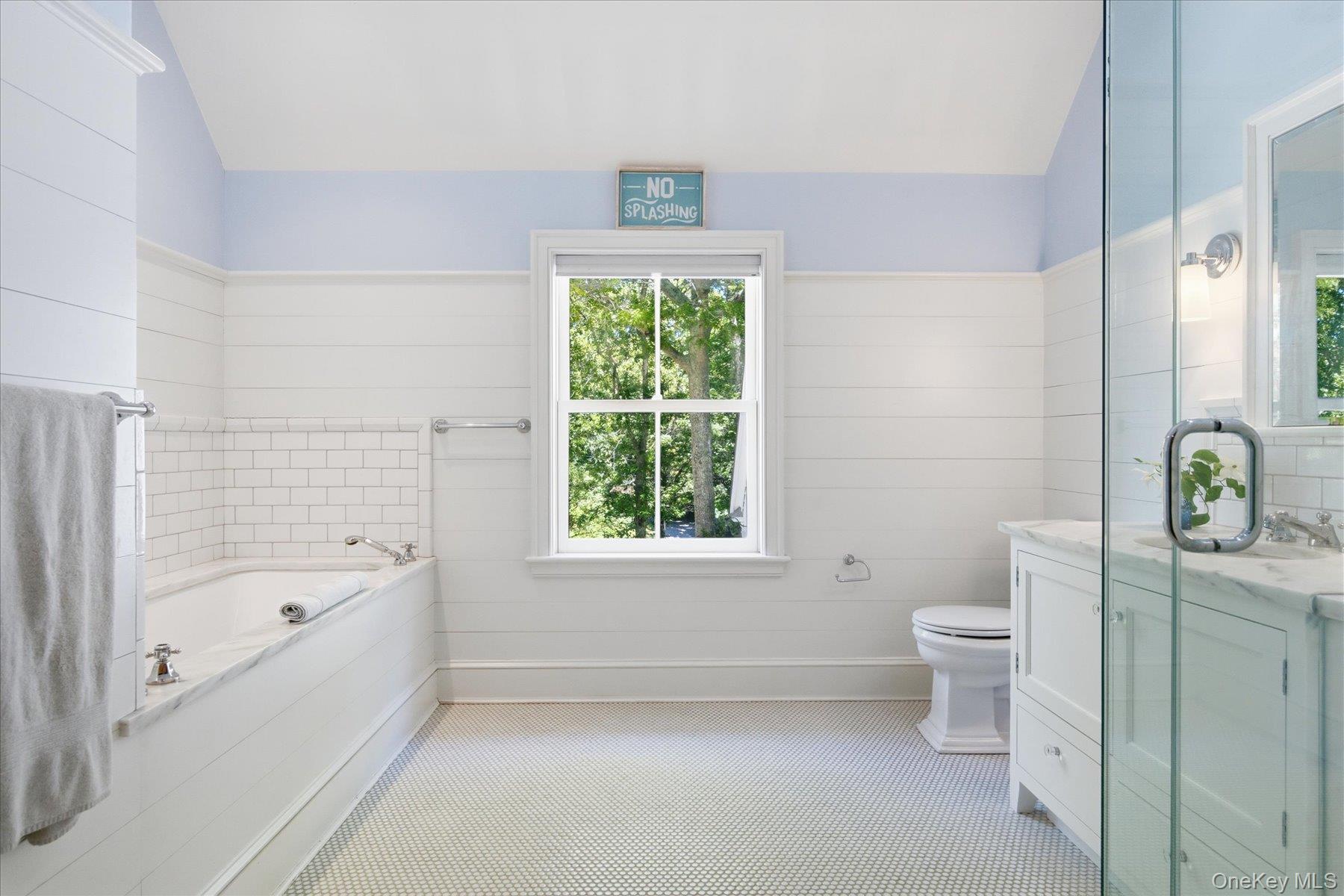 43 Gardiners Bay Drive Property Photo 25