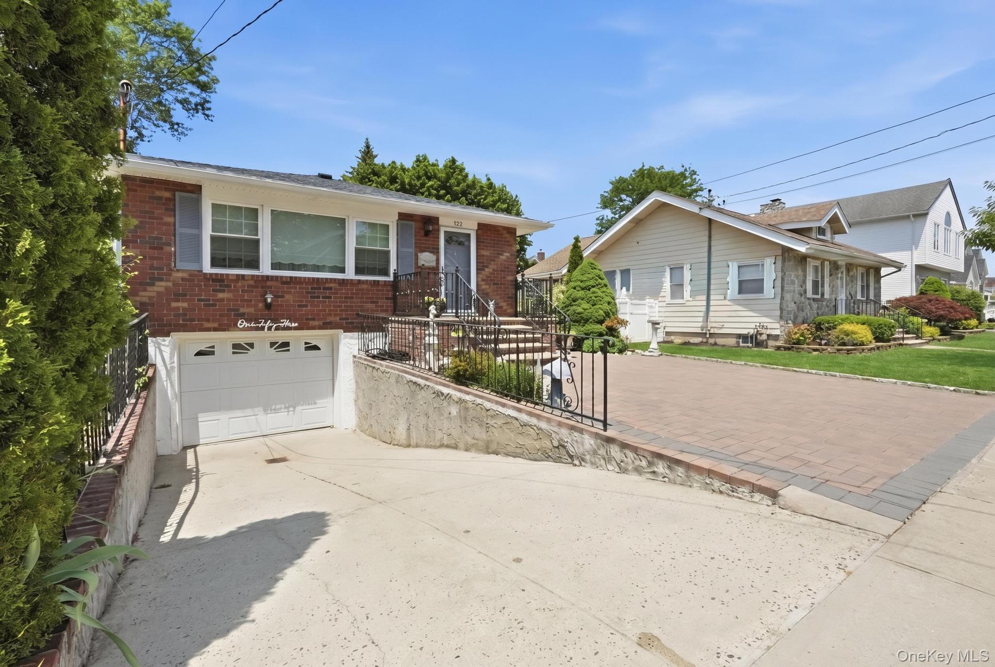153 Davison Avenue Property Photo 3