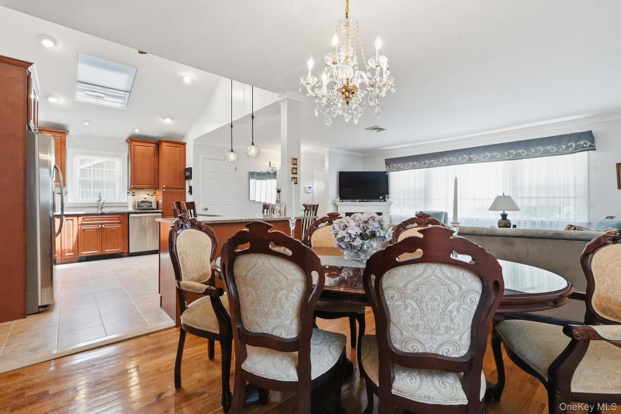 153 Davison Avenue Property Photo 18
