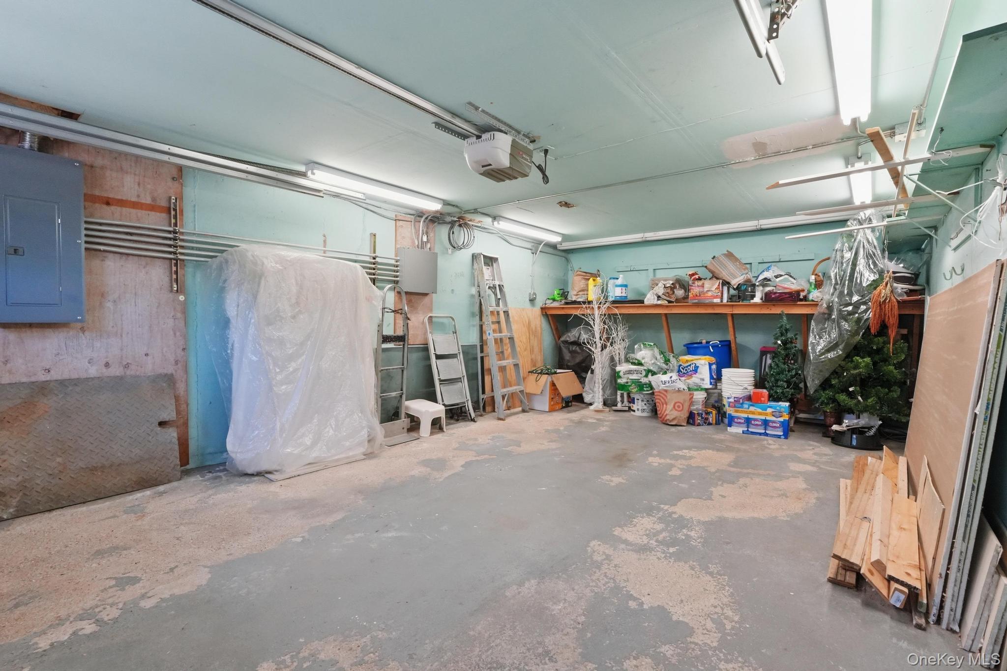 153 Davison Avenue Property Photo 32