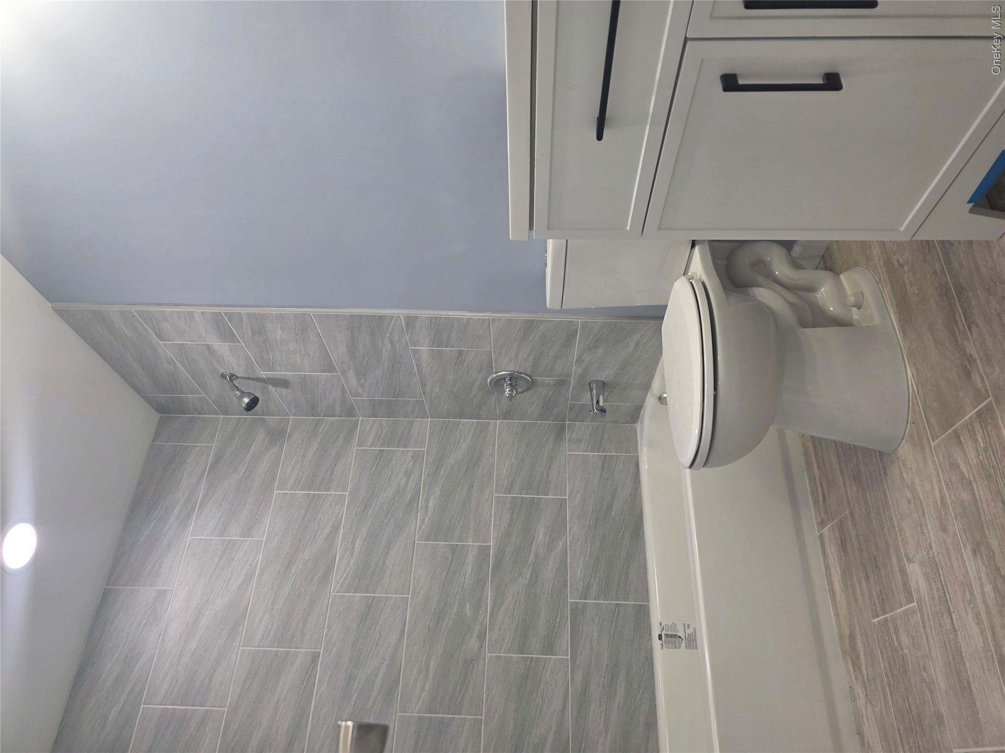 9 Trim Street Property Photo 6