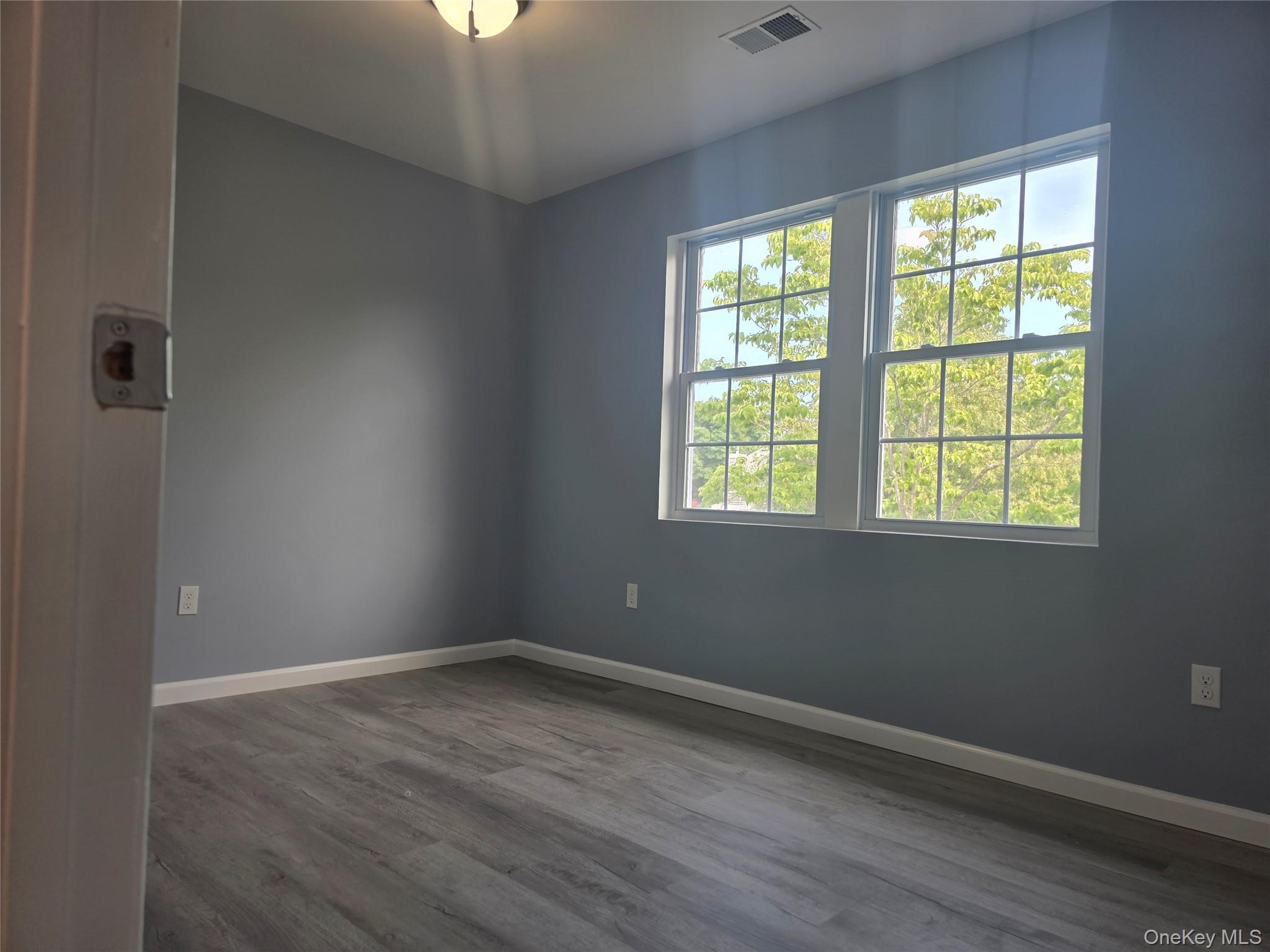 9 Trim Street Property Photo 7