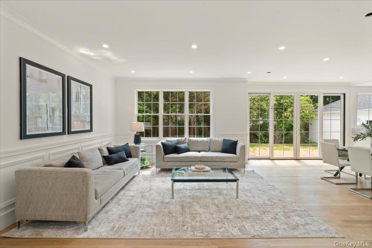96 Shadyside Avenue Property Photo 6