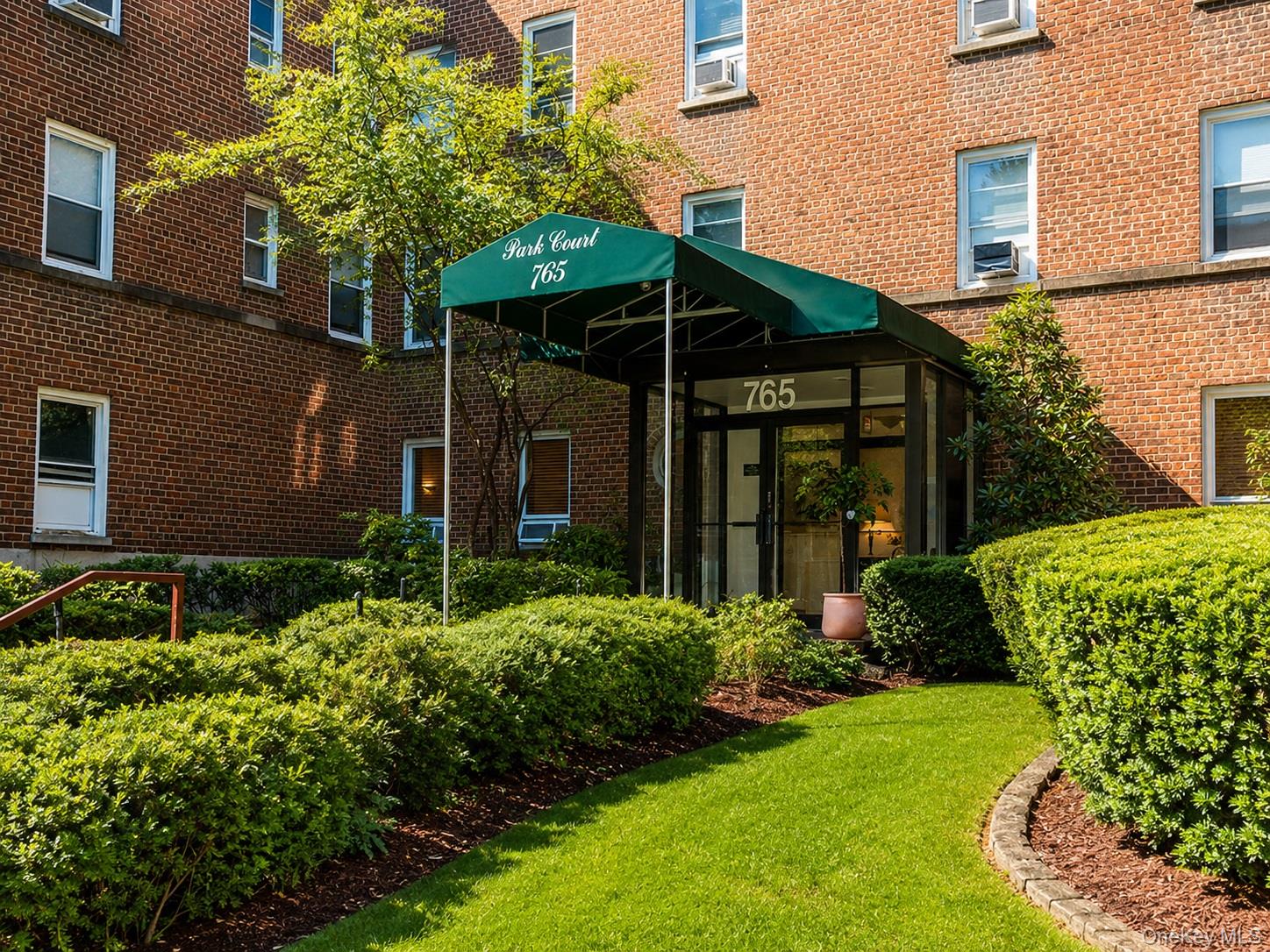 765 Bronx River Rd 6g Property Photo 3