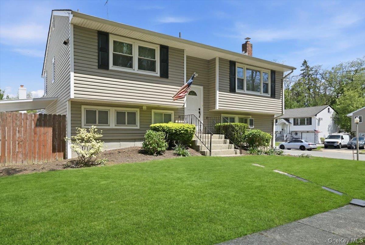448 Lenox Road Property Photo 2