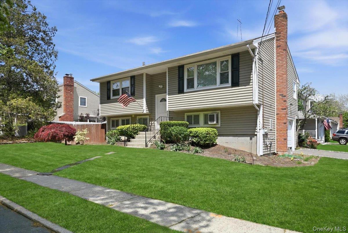 448 Lenox Road Property Photo 4