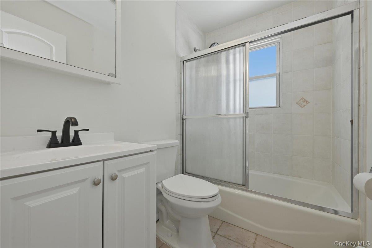 448 Lenox Road Property Photo 16