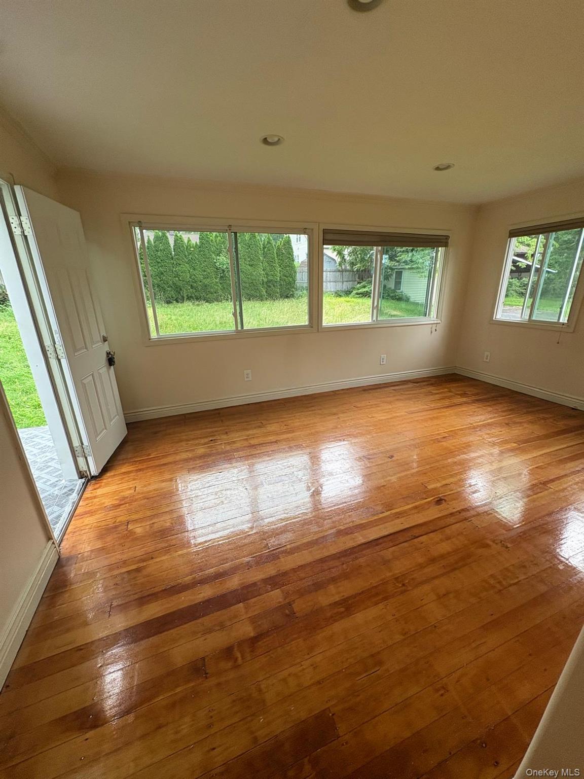 35 Lindbergh Lane Property Photo 9