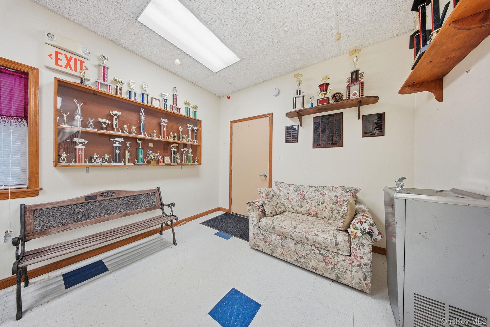 17 Collins Road Property Photo 11