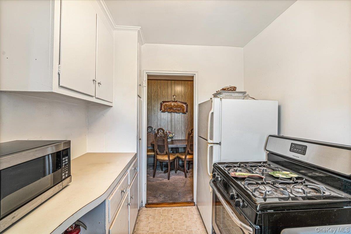 5224 65th Place 3l Property Photo 8