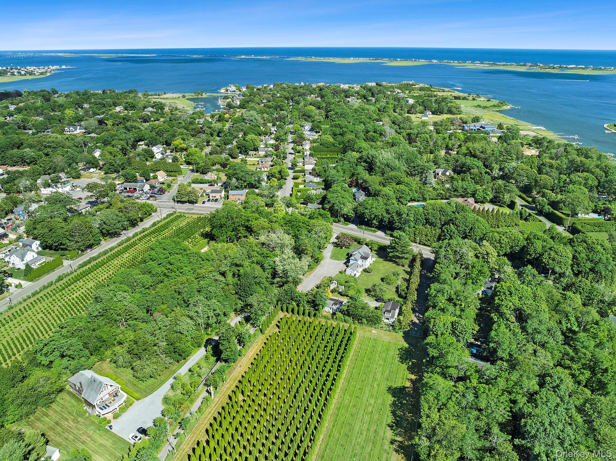 718 Montauk Highway Property Photo 5