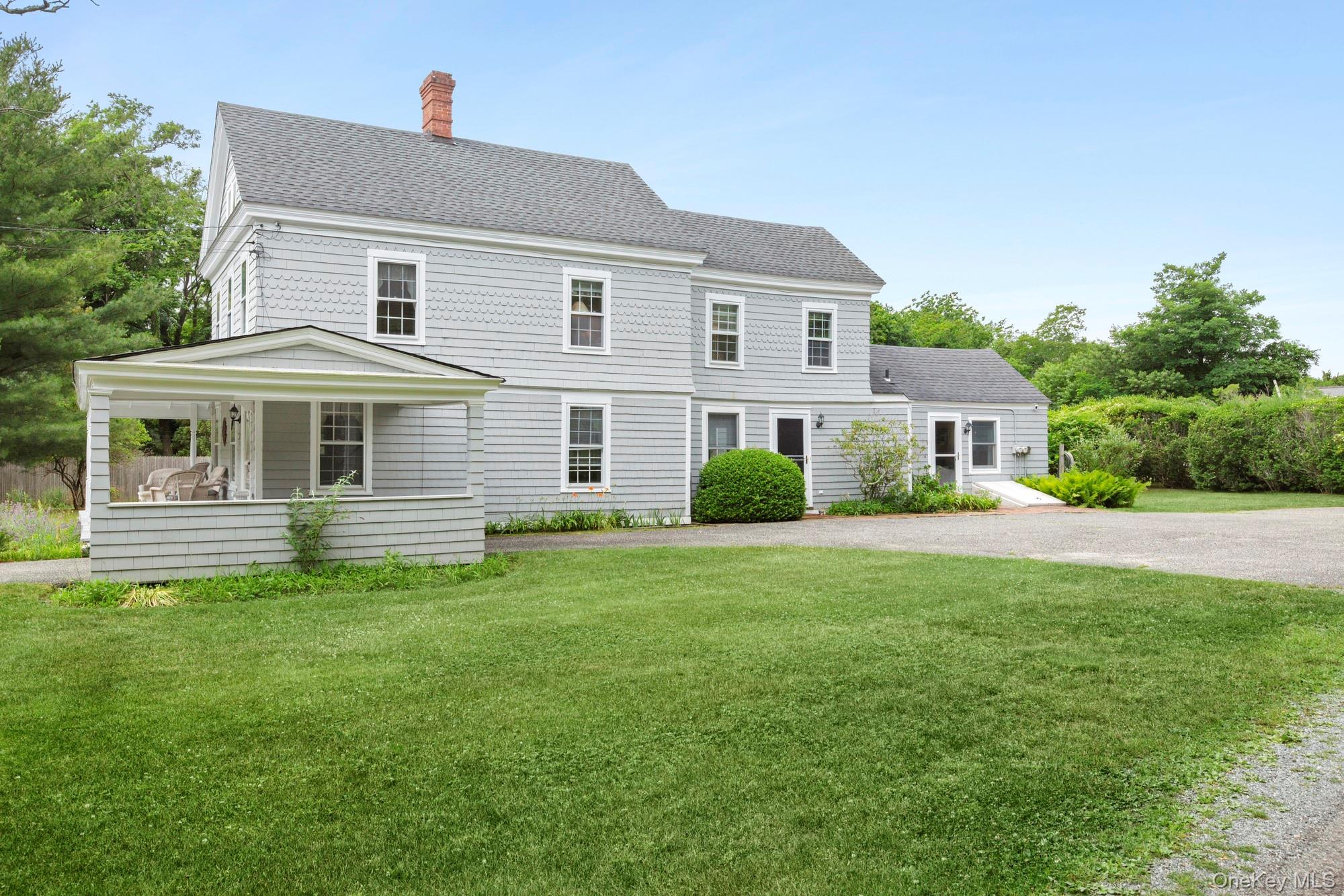 718 Montauk Highway Property Photo 33