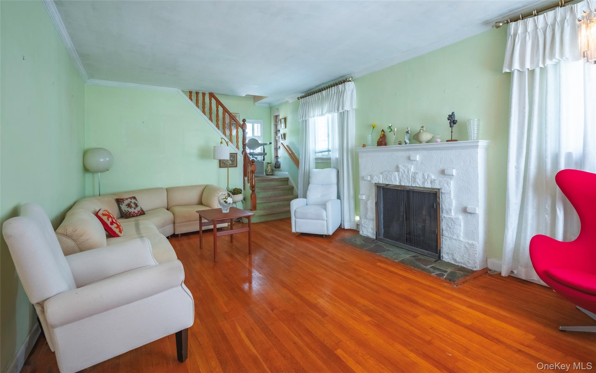 141-27 Coolidge Avenue Property Photo 2