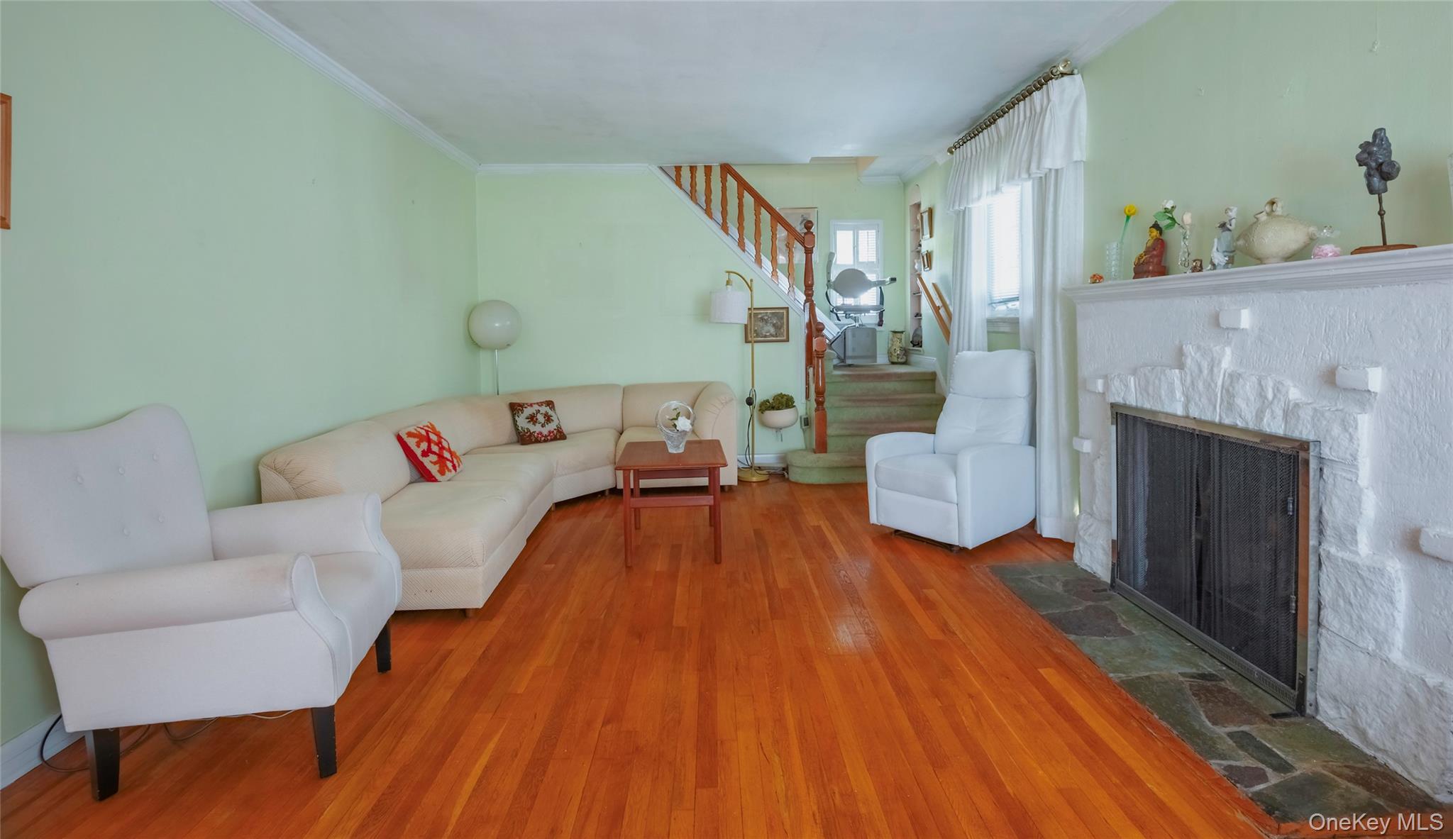 141-27 Coolidge Avenue Property Photo 3