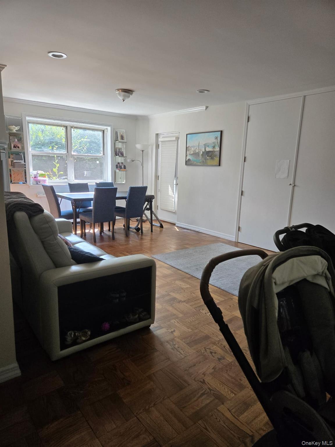 463 Summit Avenue 1- I Property Photo 5