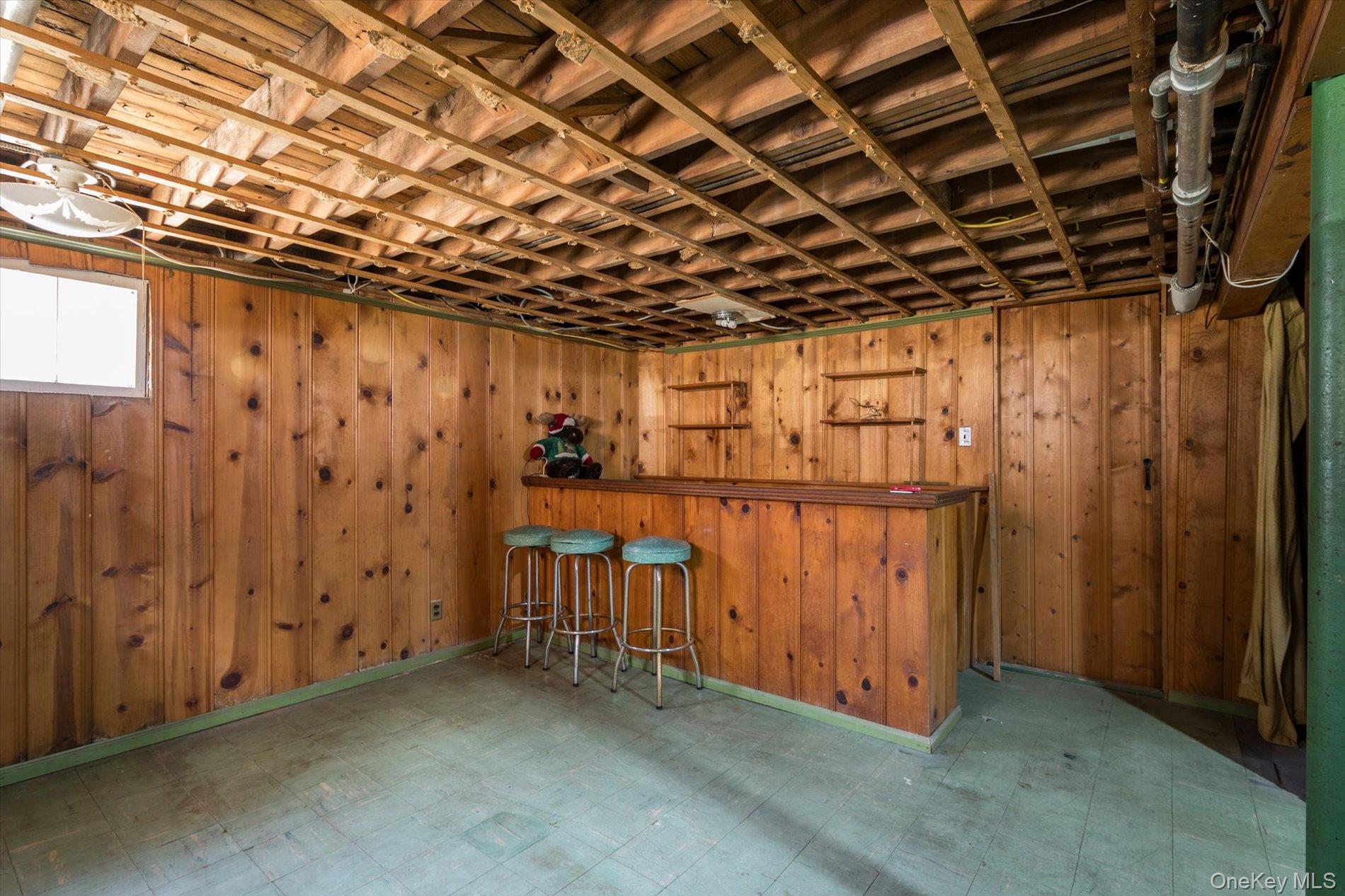 32 Croyden Property Photo 26