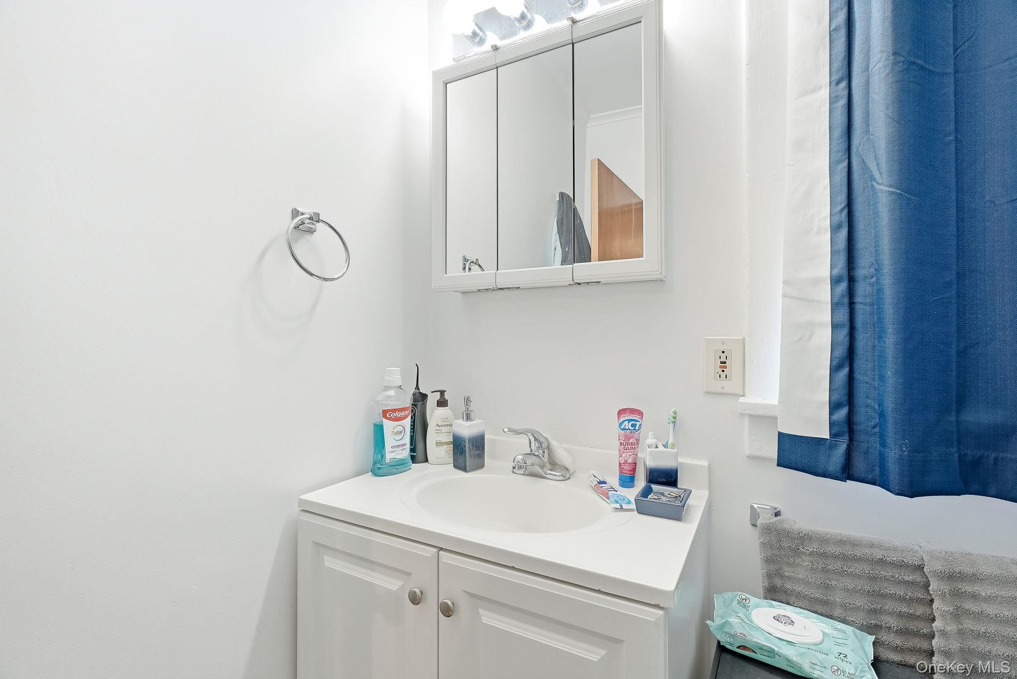 800 Oakwood Drive Property Photo 13