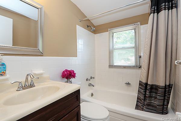 530 Coolidge Avenue Property Photo 16