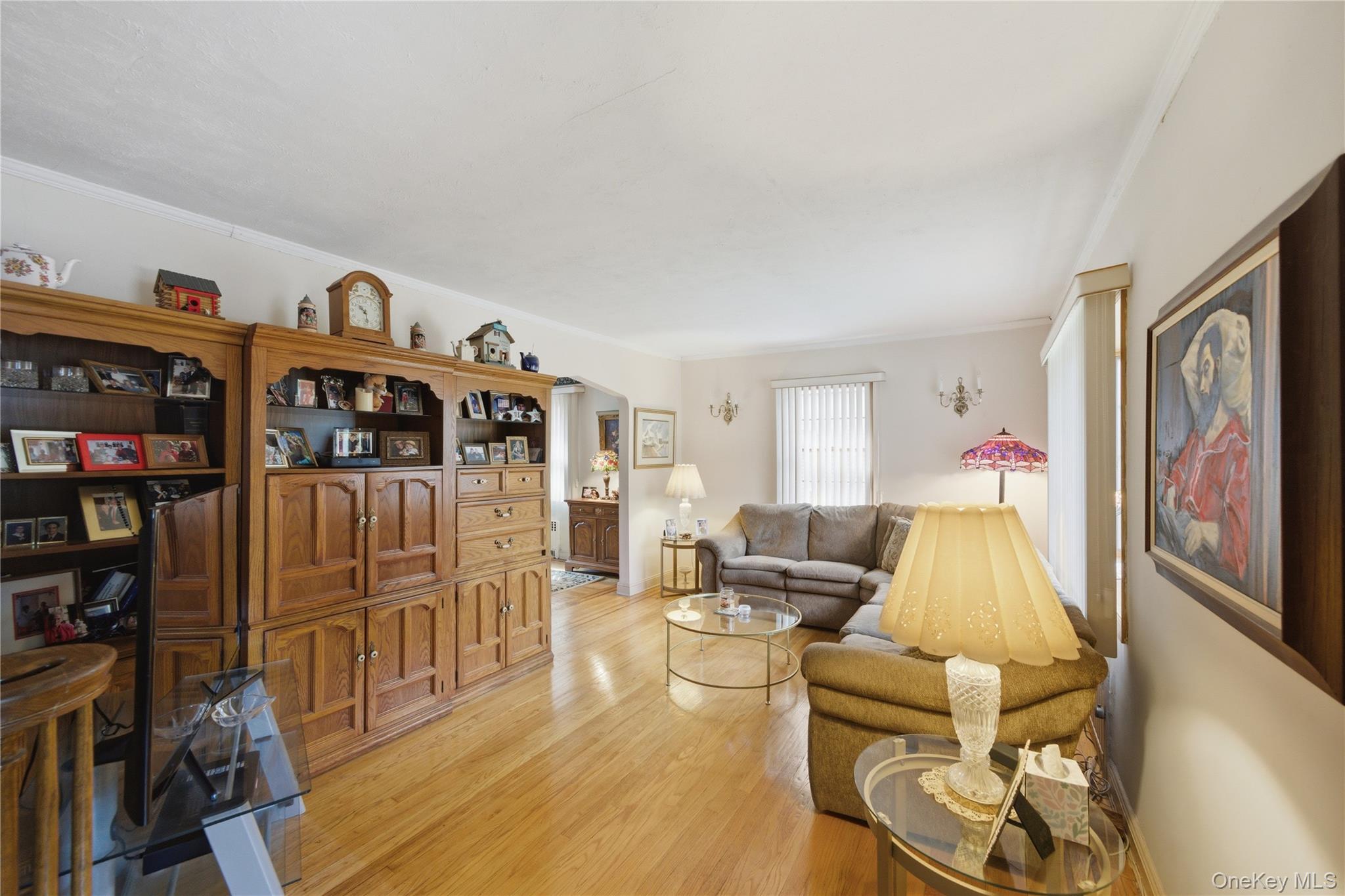 6033 69th Lane Property Photo 4