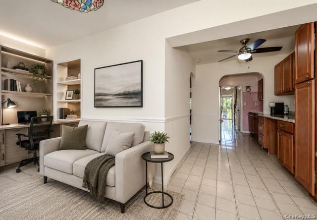 2368 Woodhull Avenue Property Photo 15