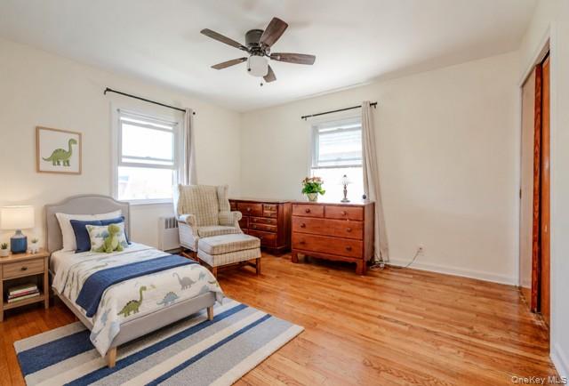 2368 Woodhull Avenue Property Photo 19