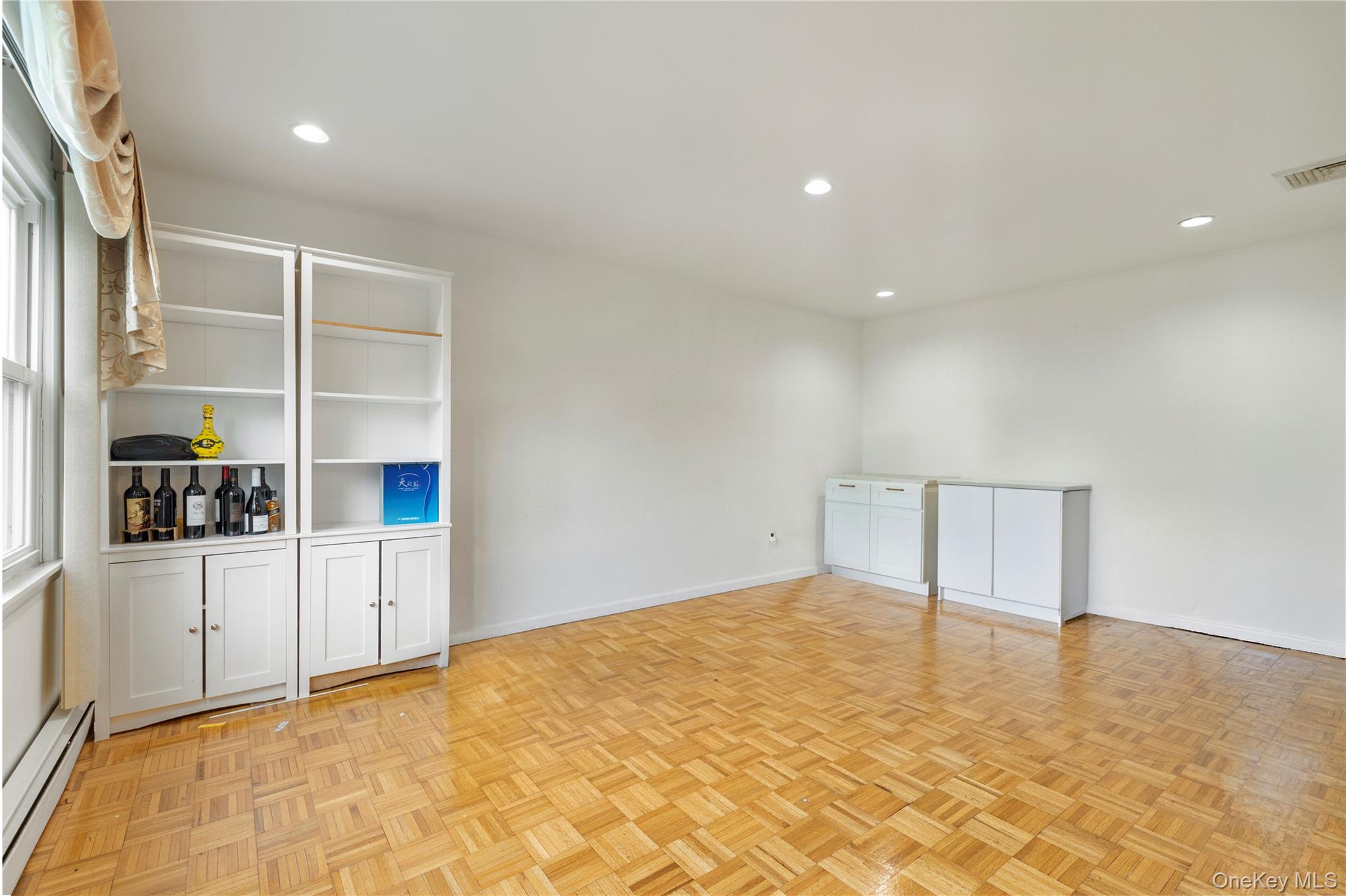 36 Richmond Street Property Photo 4