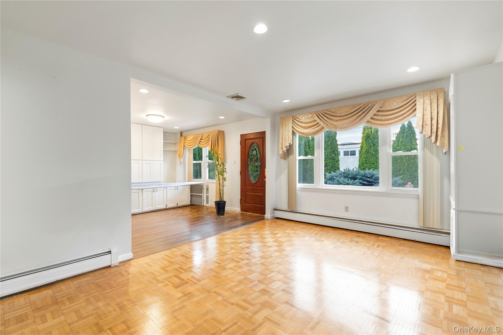 36 Richmond Street Property Photo 5