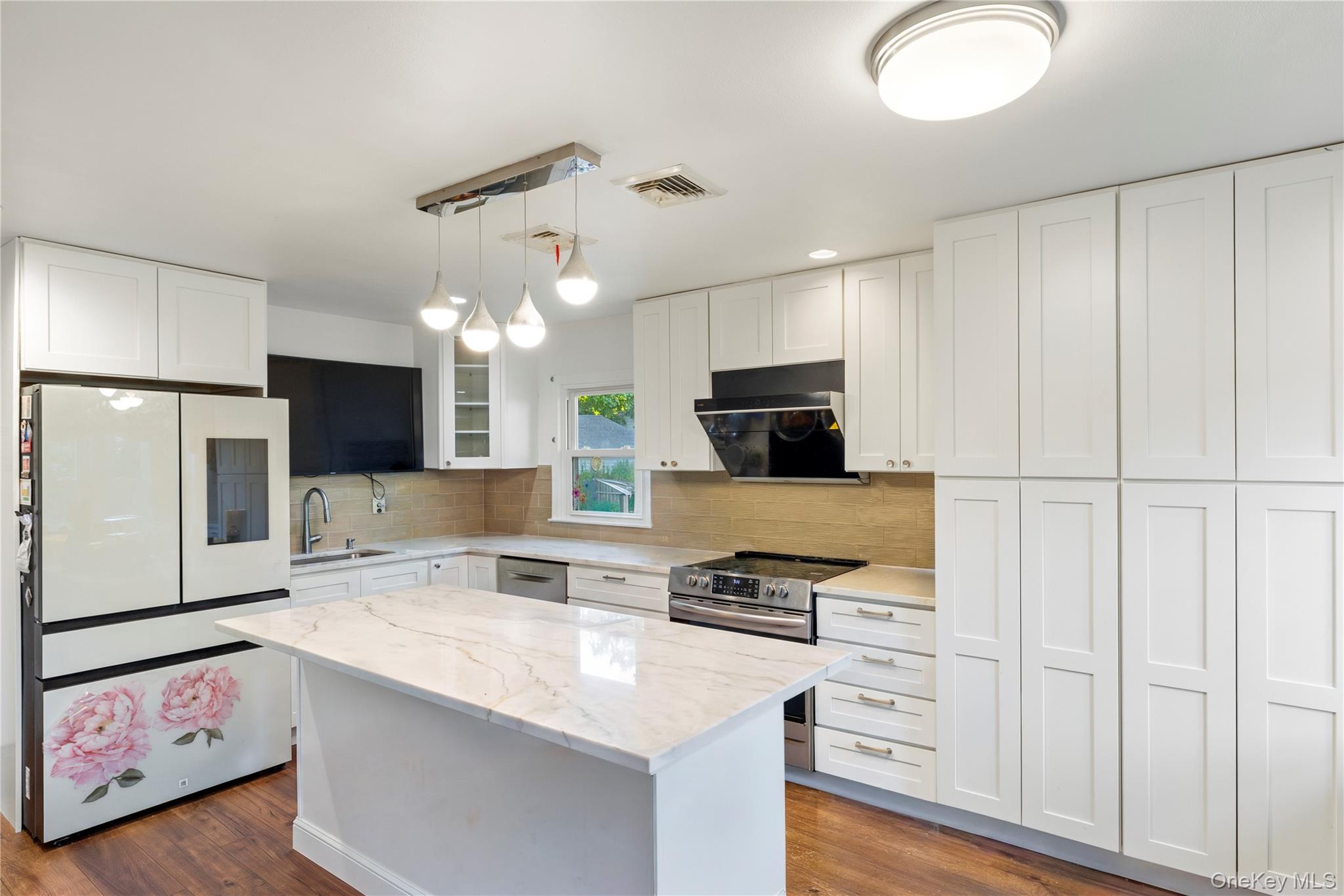 36 Richmond Street Property Photo 7