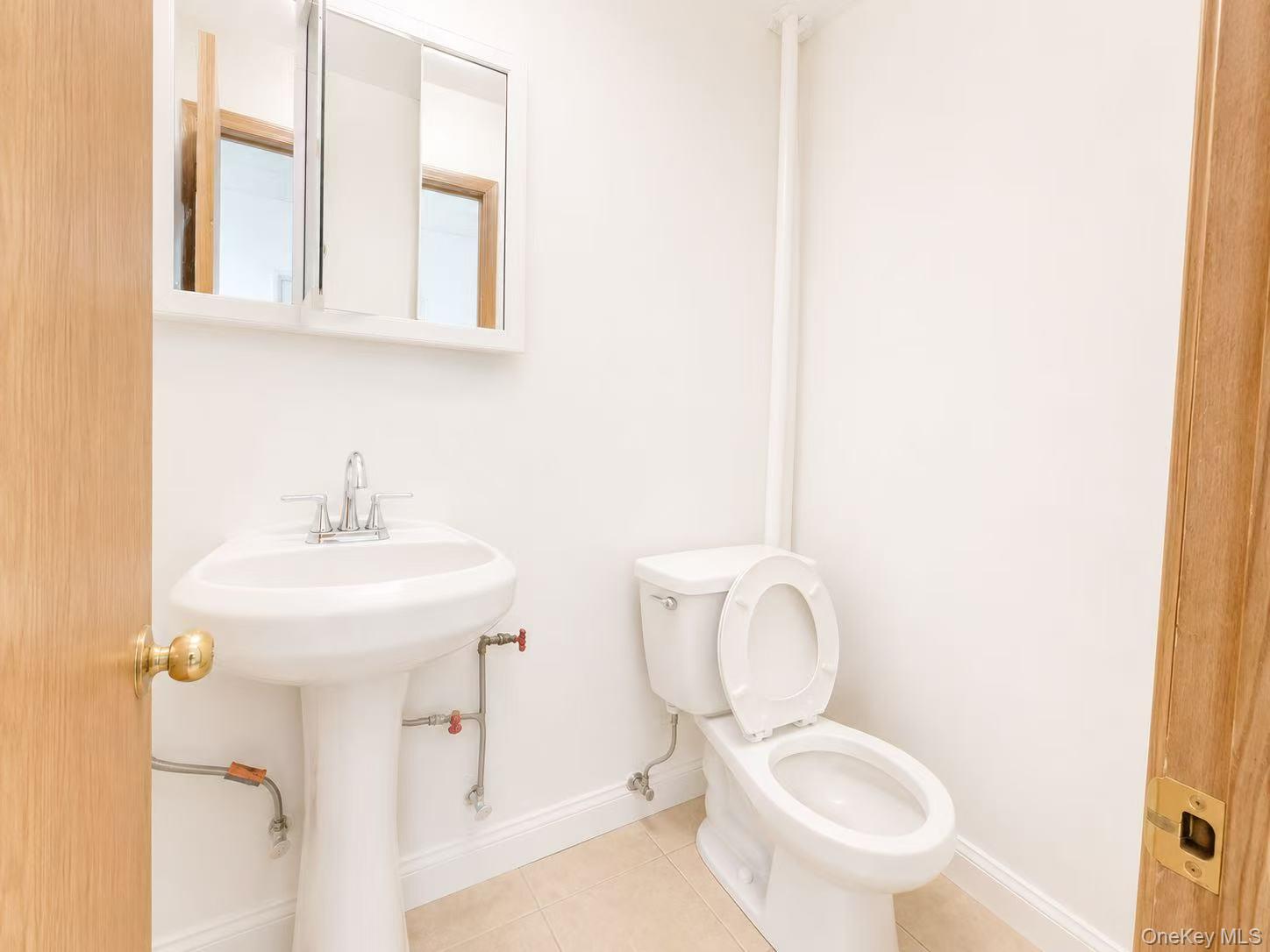 37-41 103 Street Property Photo 4