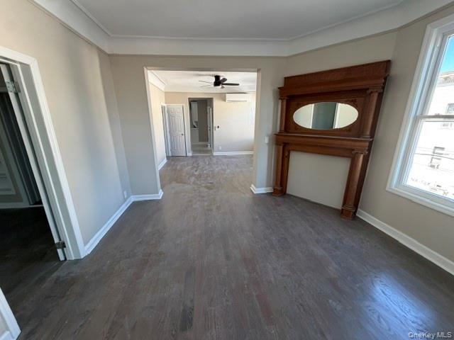 667 Morris Park Avenue Property Photo 10