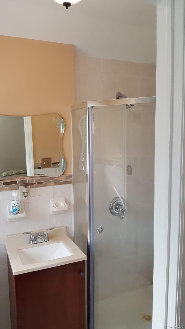 116-18 Marsden Street Property Photo 15