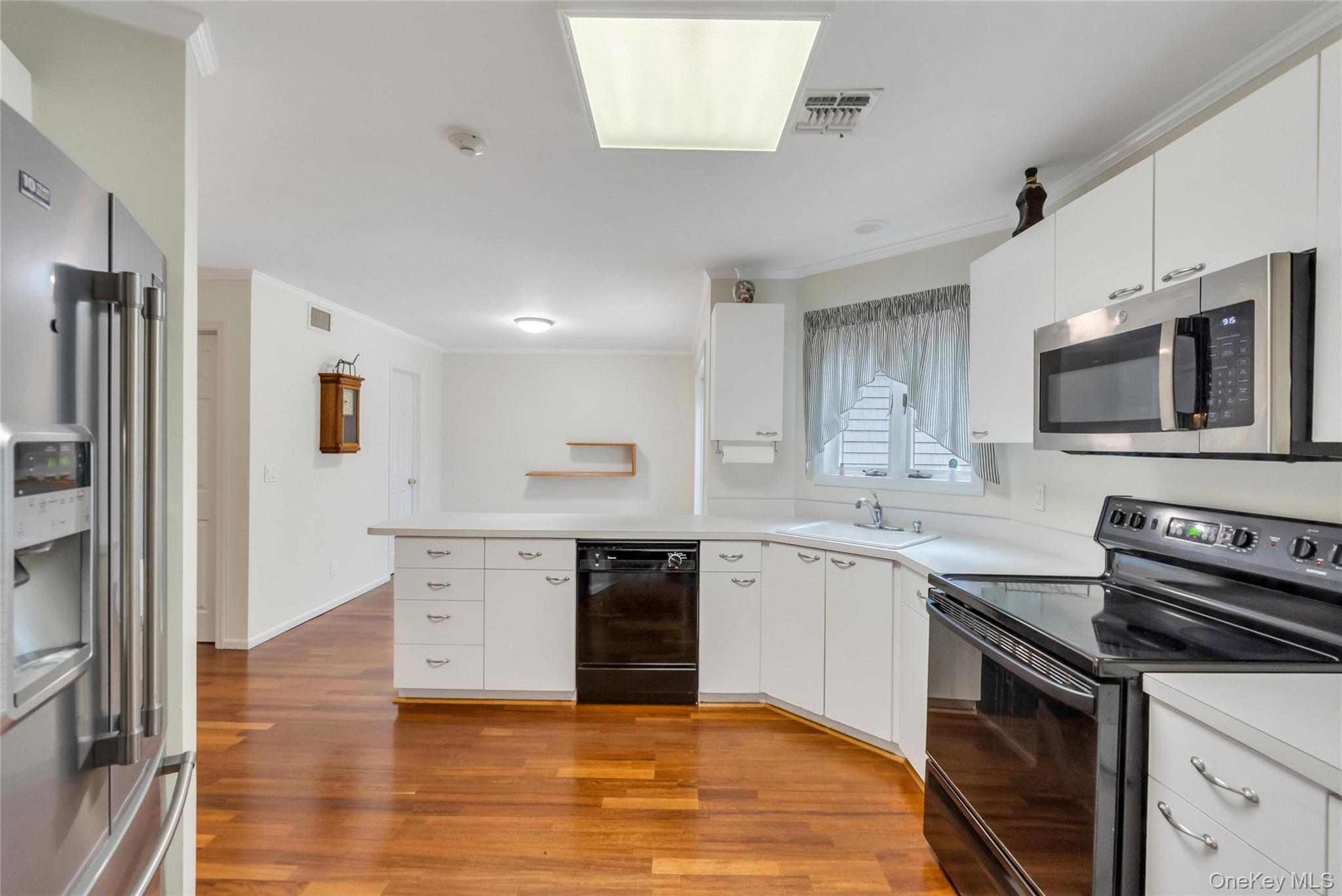 22 Kettle Hole Road Property Photo 11
