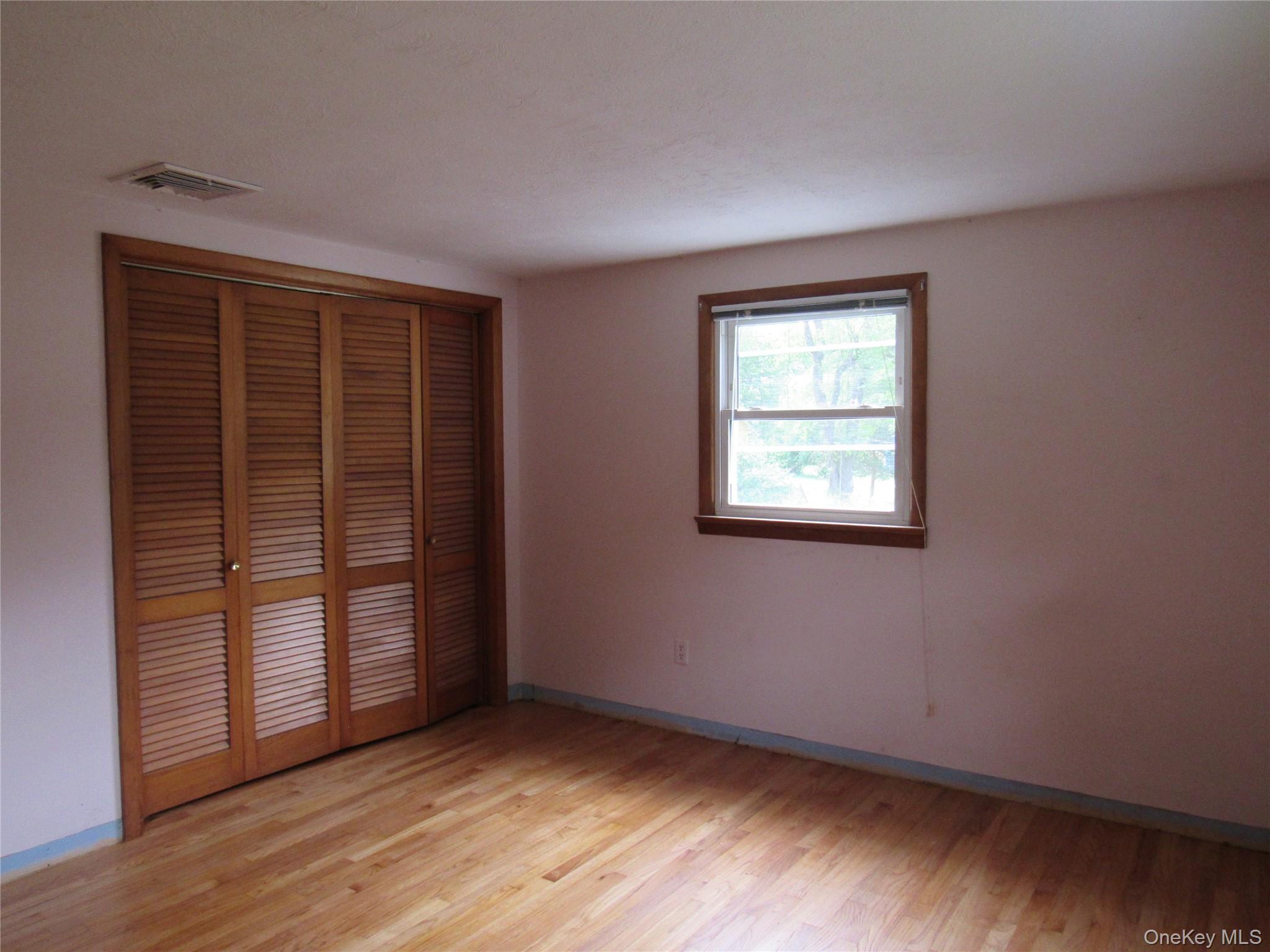 6 Meadow Avenue Property Photo 16