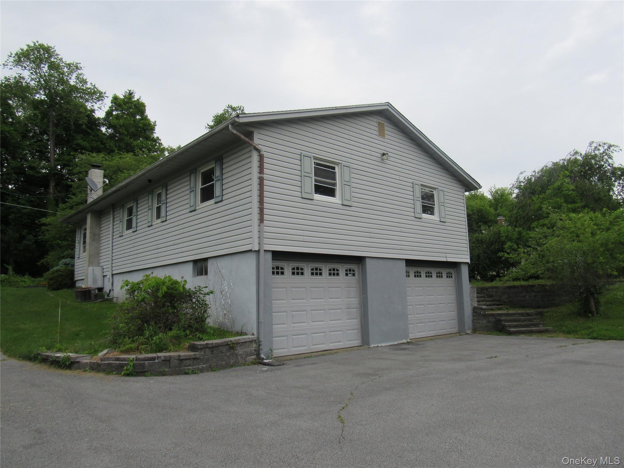 6 Meadow Avenue Property Photo 28