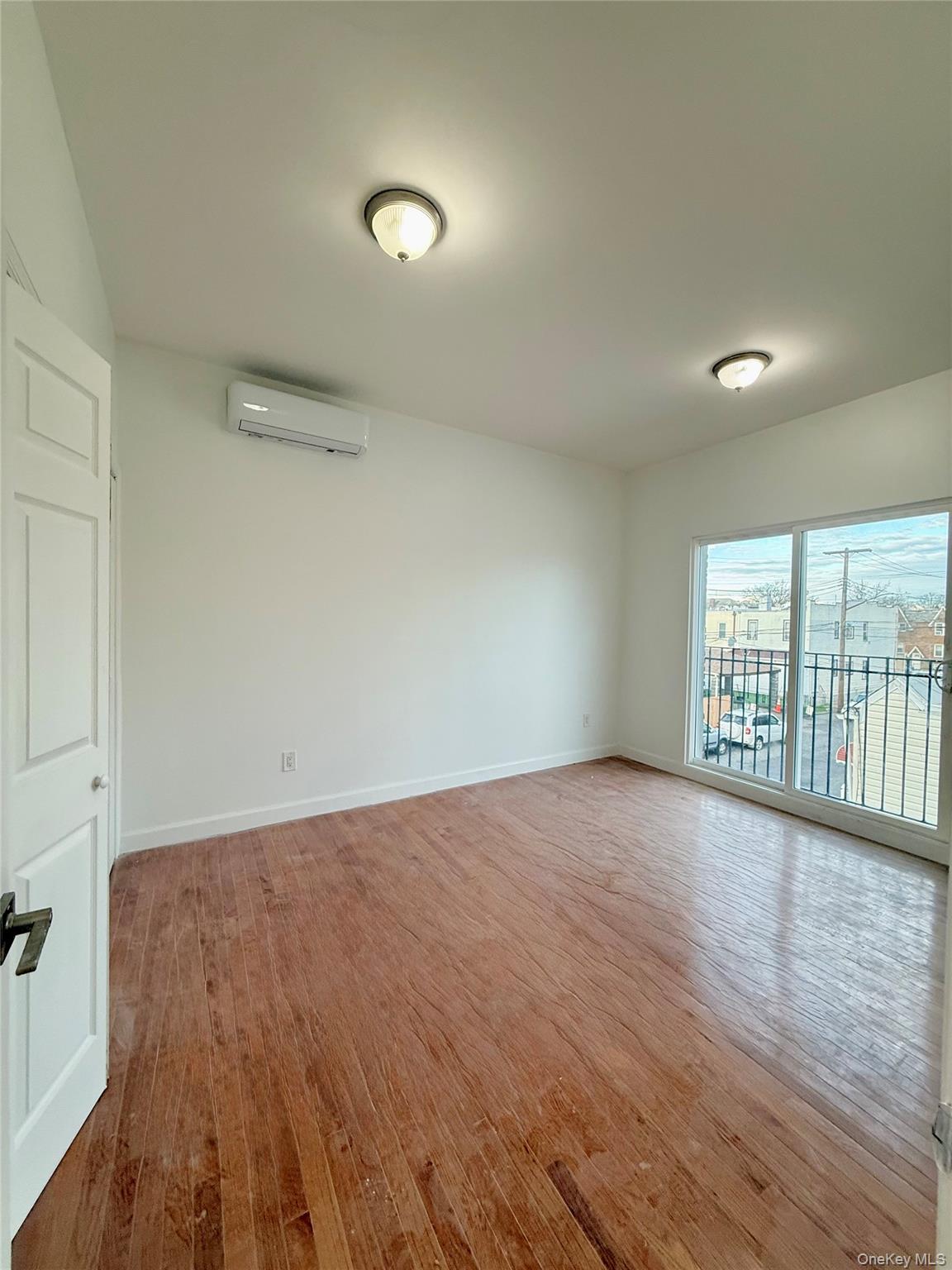 629 E 89th Street Property Photo 13