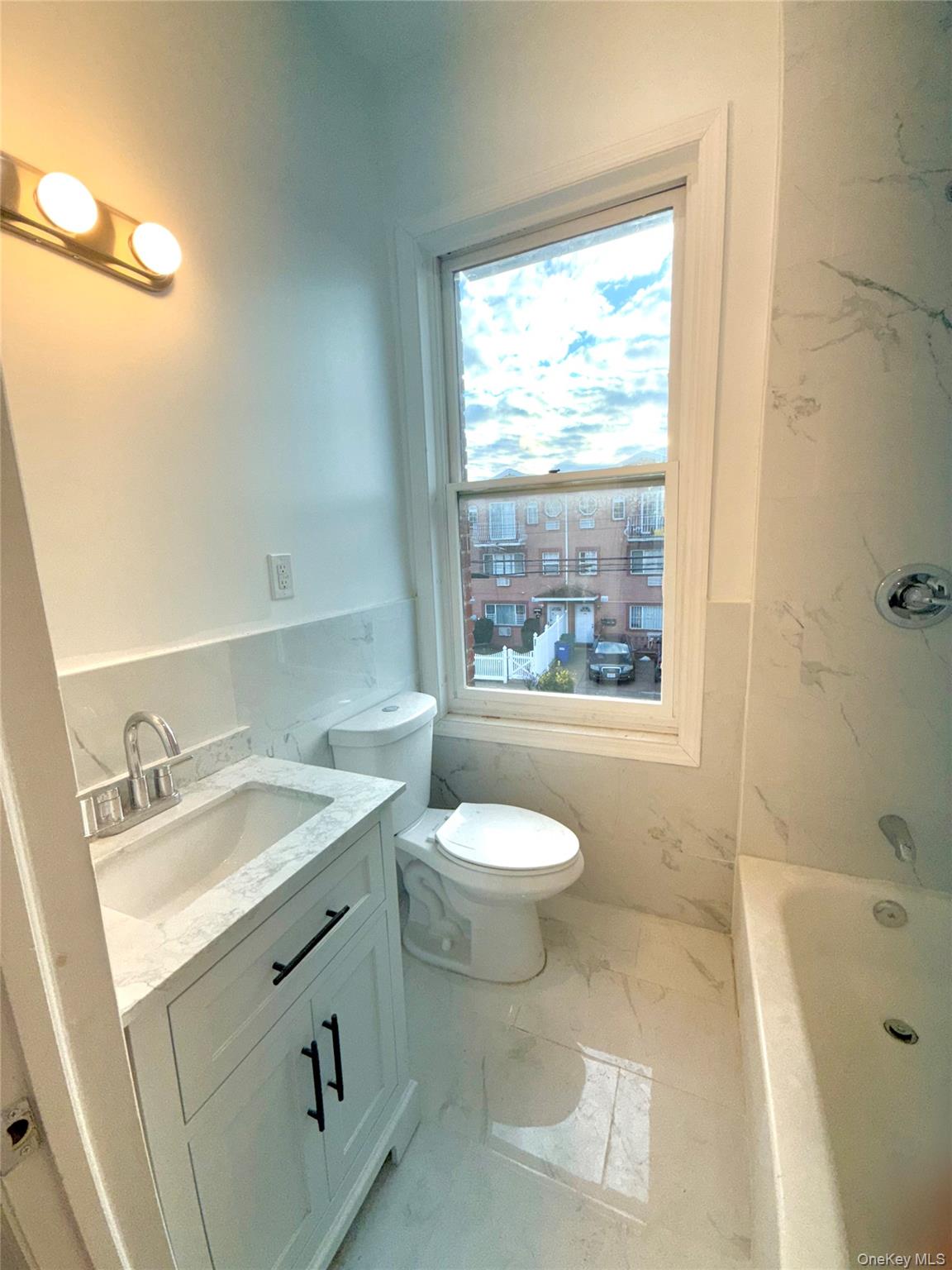 629 E 89th Street Property Photo 18