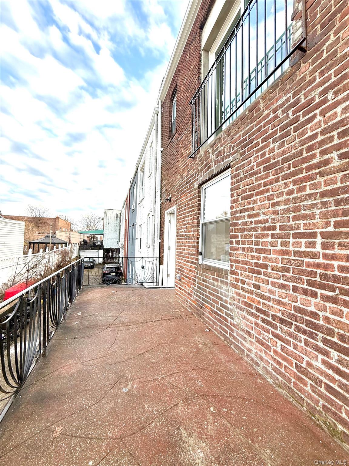 629 E 89th Street Property Photo 19