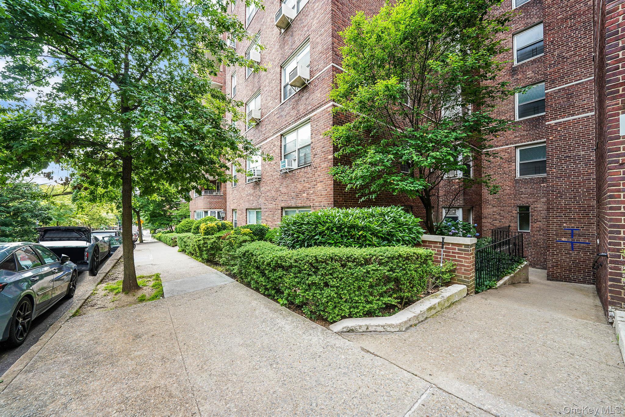 67-66 108th Street D/3 Property Photo 30