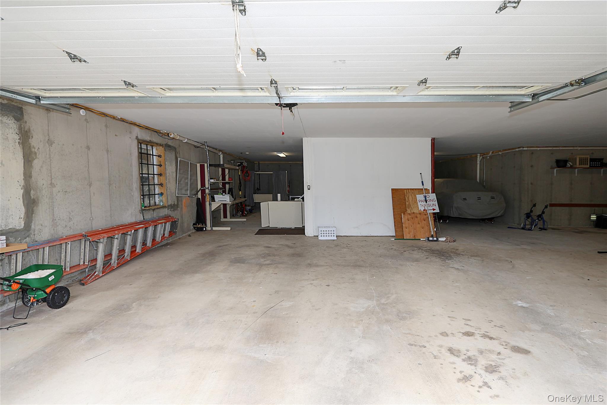 370 Rider Avenue Property Photo 32