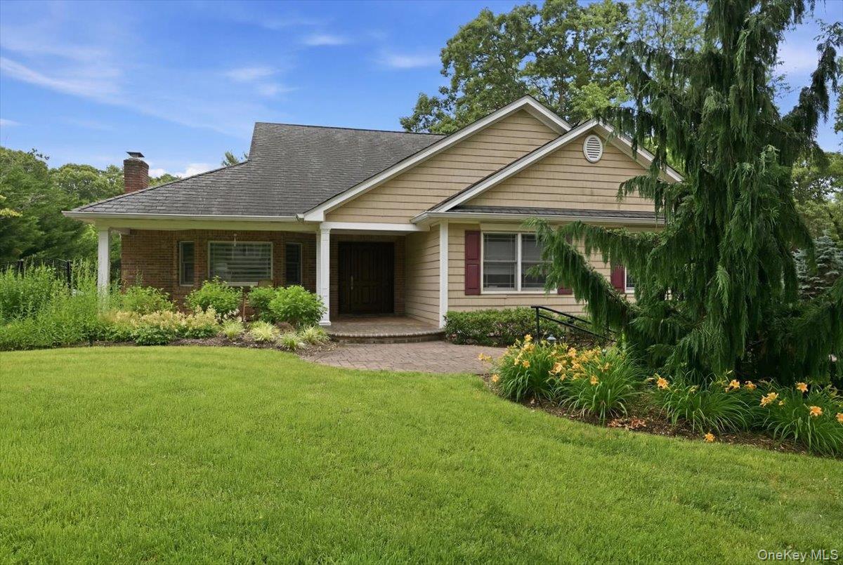 42 Mclane Drive Property Photo 1